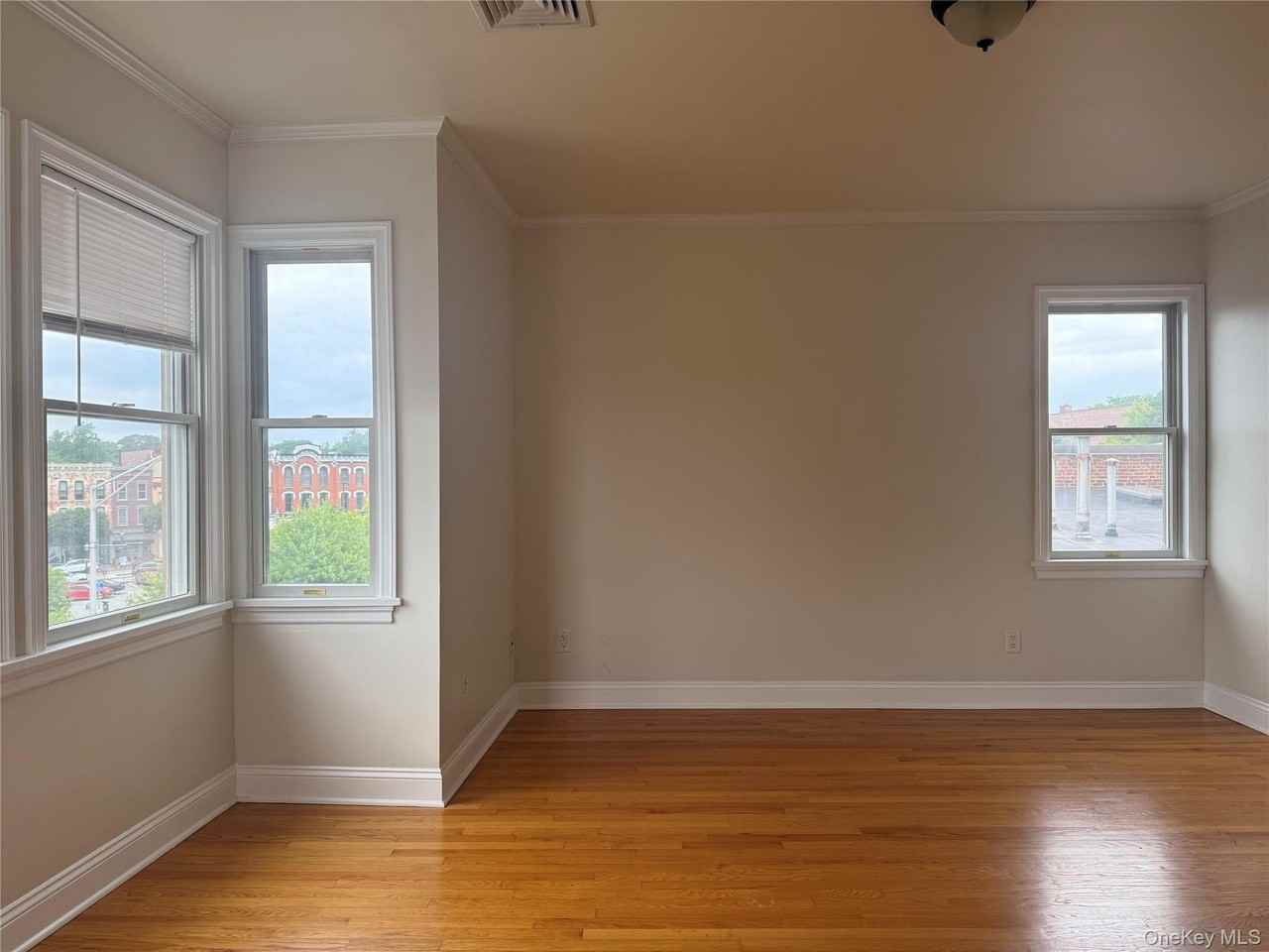 45 Spring St #3D - Photo 5 of 17