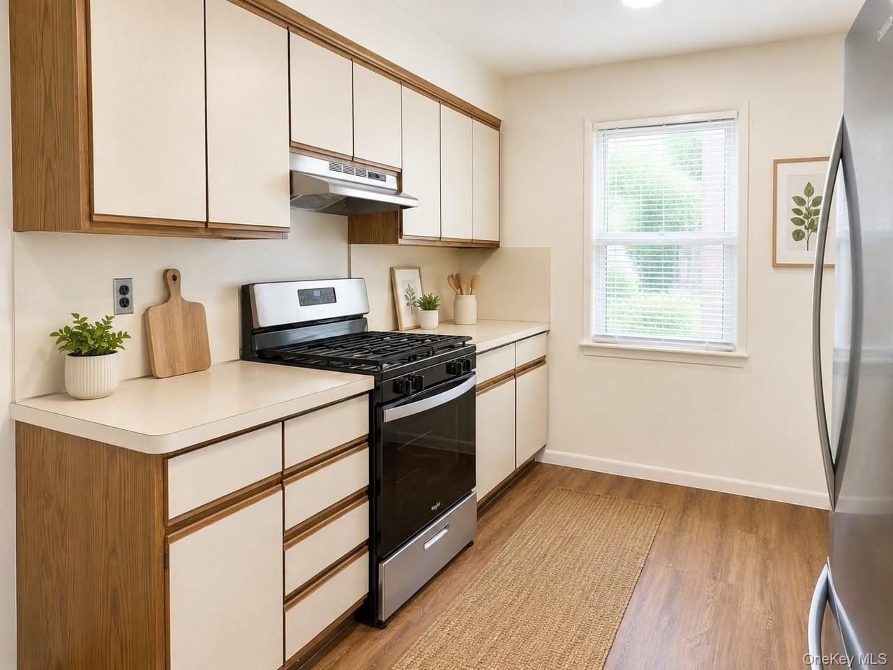 428 Palmer Ave #C - Photo 4 of 8