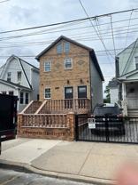 10919 Pinegrove St - Photo 1 of 1