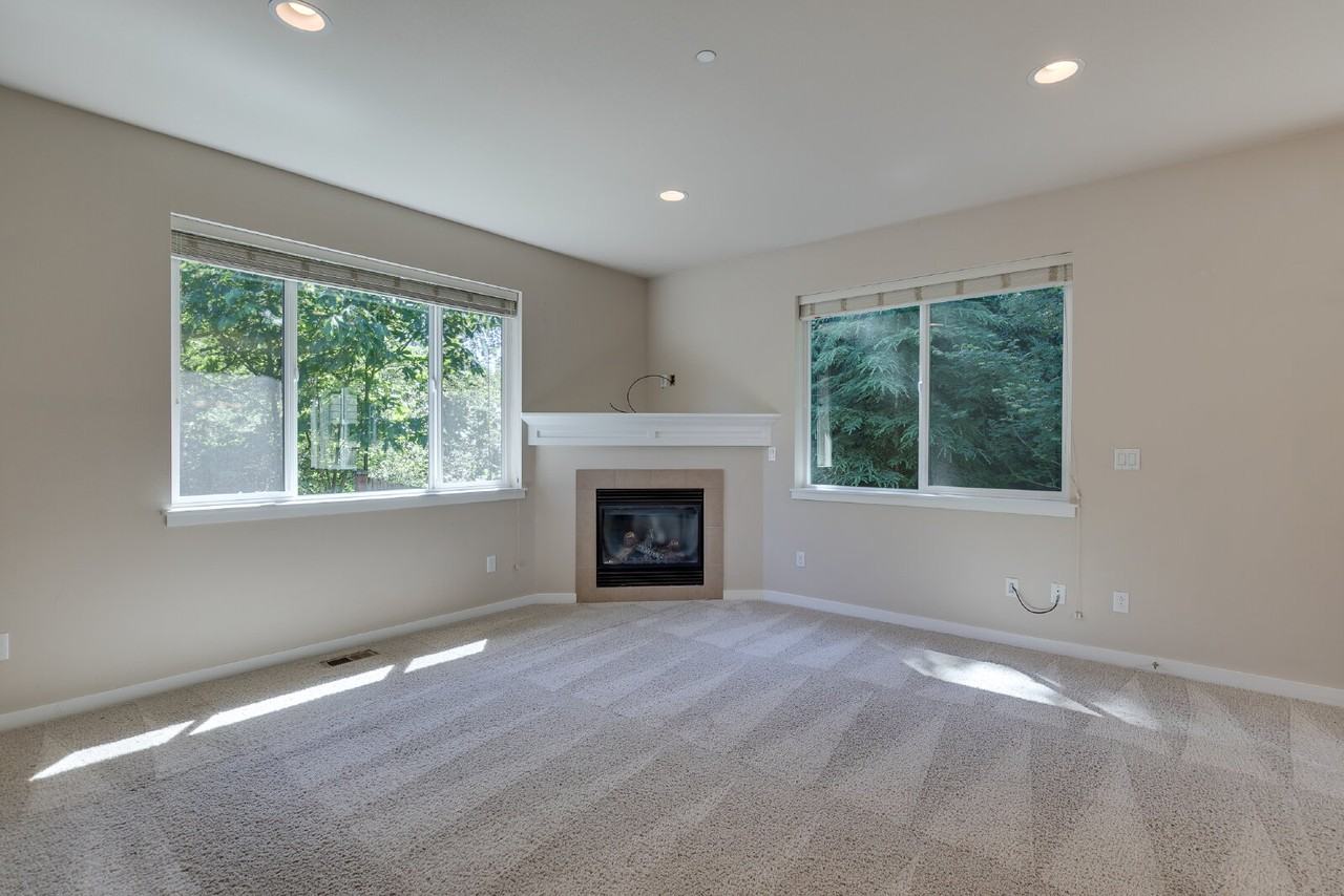 7713 Ne 193rd Pl - Photo 2 of 27