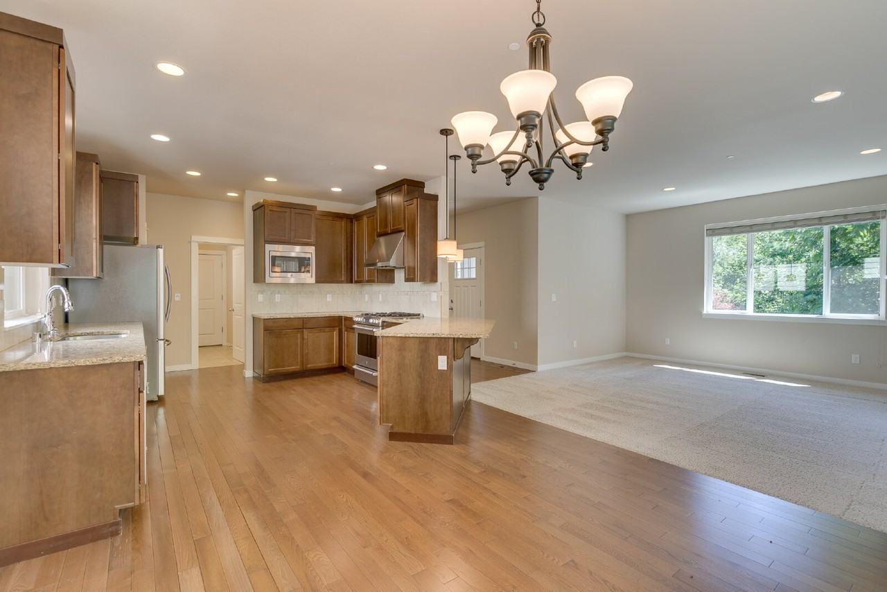 7713 Ne 193rd Pl - Photo 6 of 27