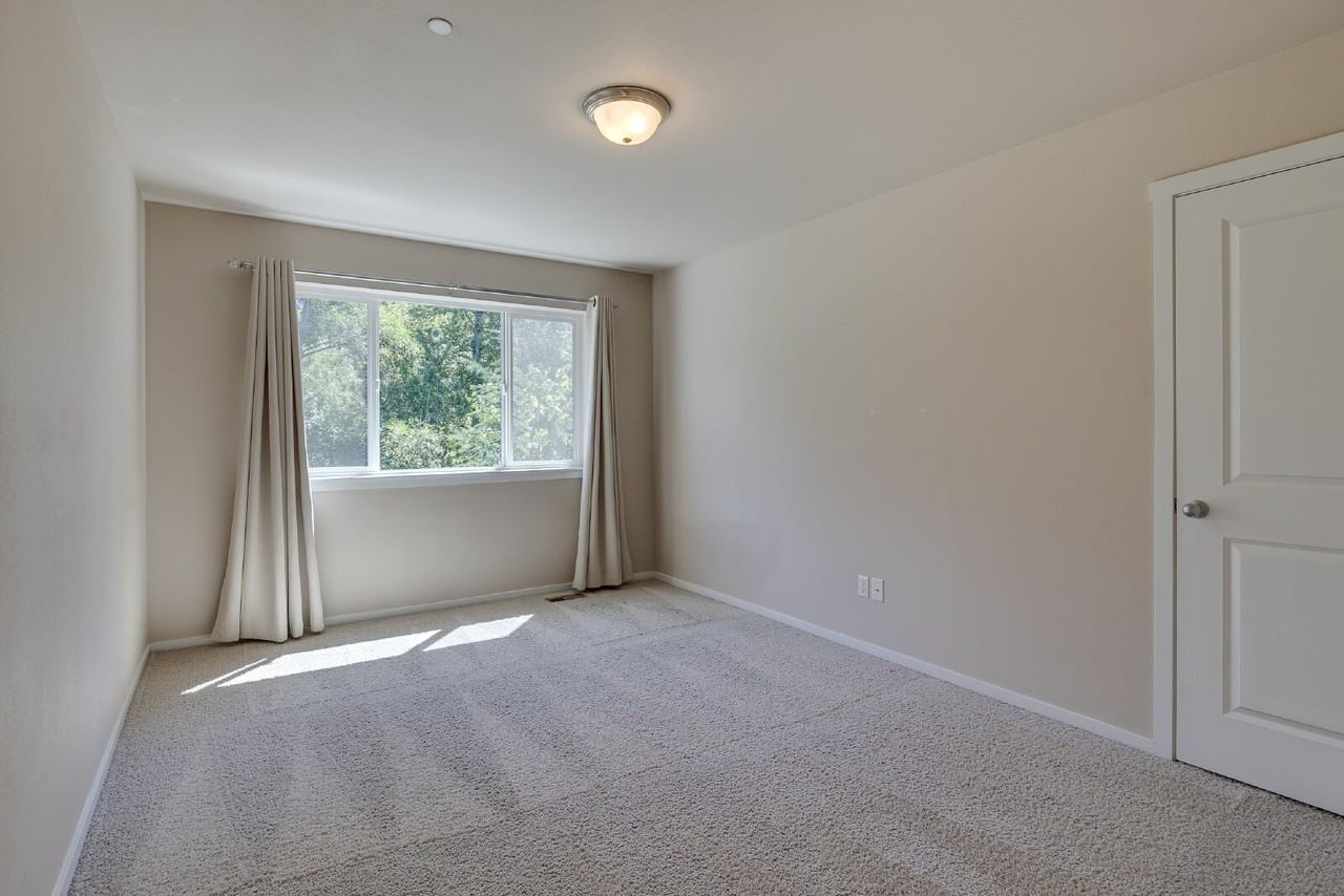 7713 Ne 193rd Pl - Photo 7 of 27