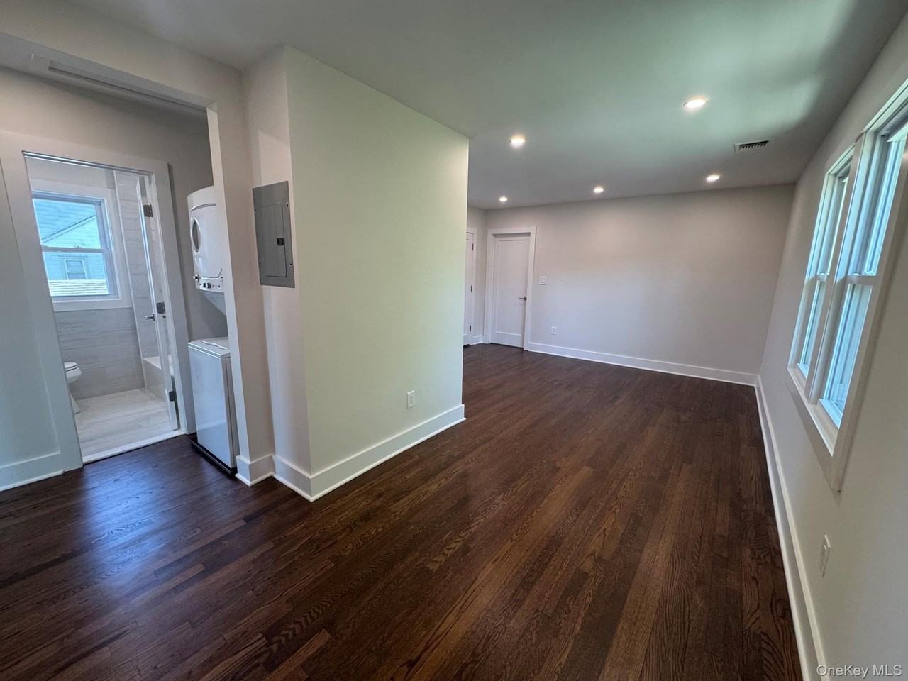 482 Fourth Ave #2 - Photo 3 of 9