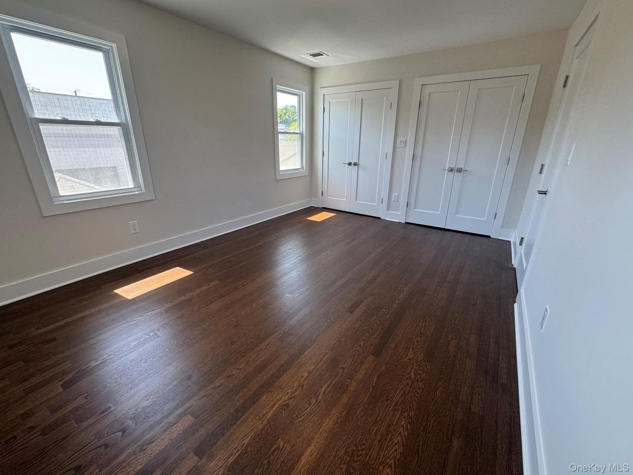 482 Fourth Ave #2 - Photo 4 of 9