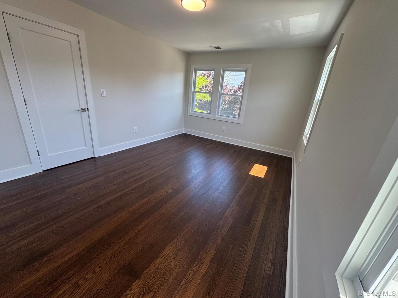 482 Fourth Ave #2 - Photo 6 of 9