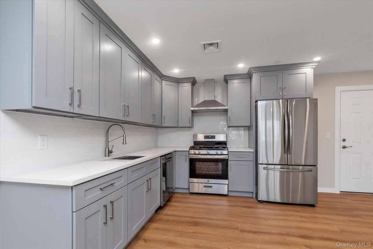 62 South St - Photo 7 of 11