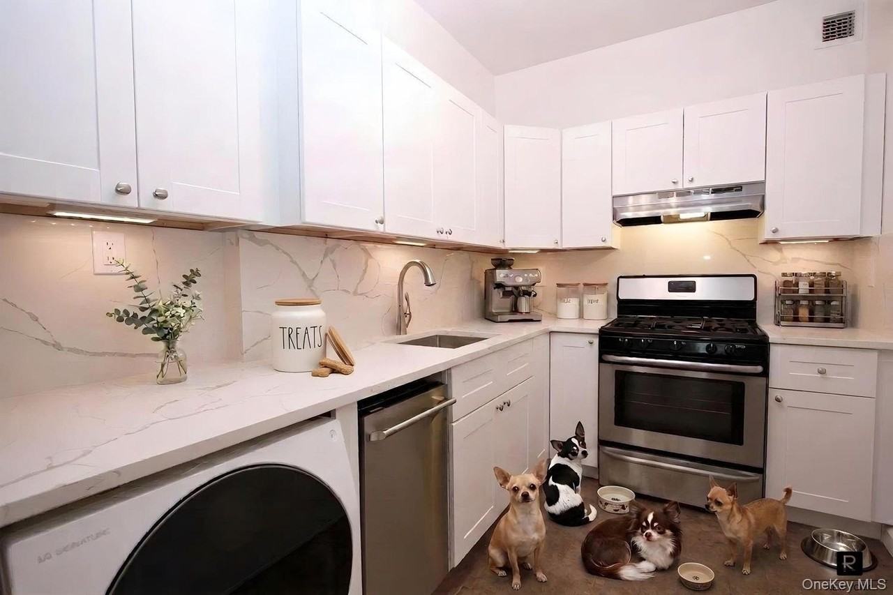 384 Bergen St #2 - Photo 7 of 31