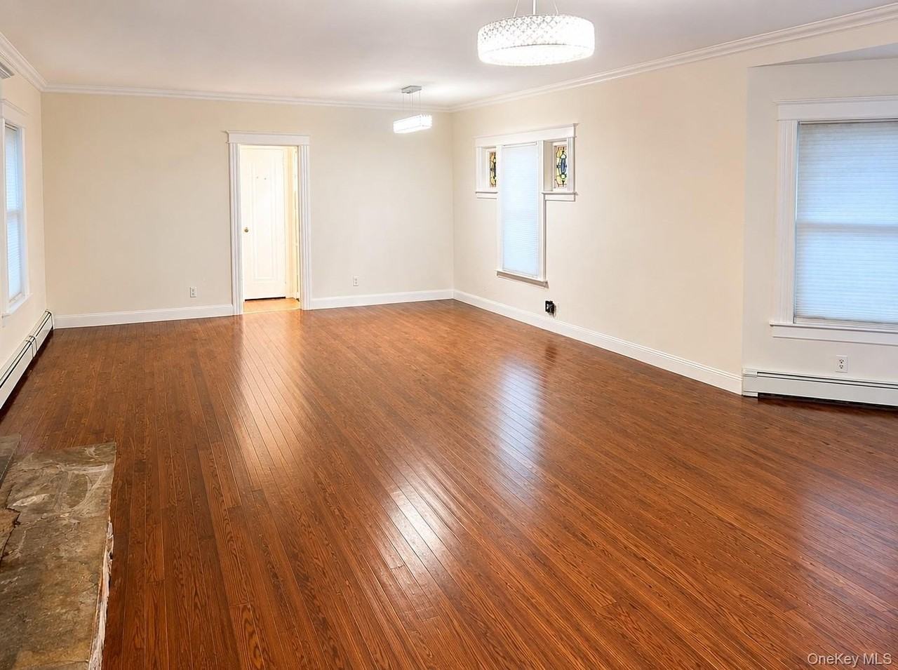 18806 Soho Dr - Photo 6 of 24