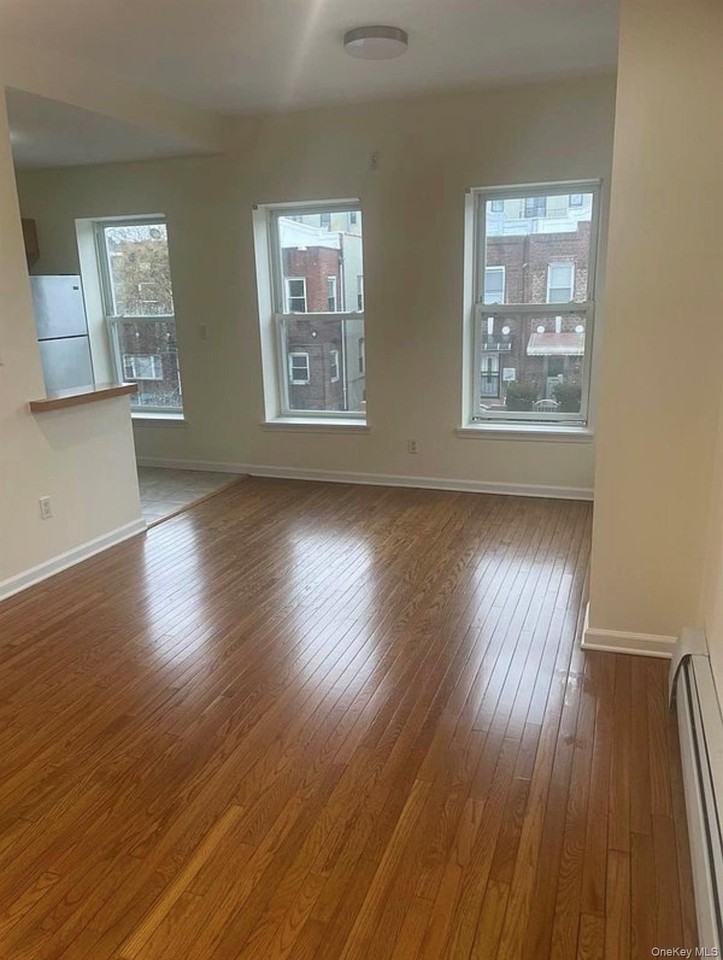 2401 Beverley Rd #2F - Photo 2 of 9