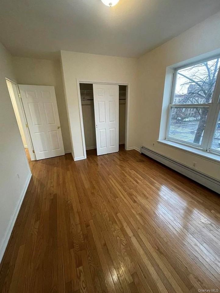 2401 Beverley Rd #2F - Photo 7 of 9