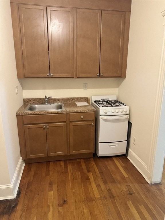 330 Salem St #5 - Photo 2 of 24