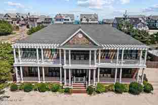 1043 Barnegat Ln - Photo 1 of 1