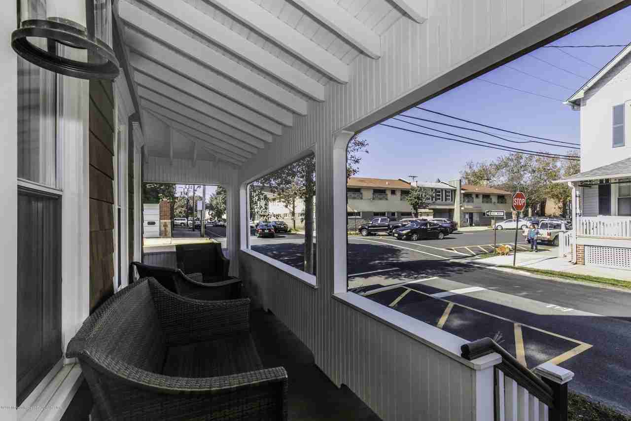 42 Central Ave - Photo 5 of 35
