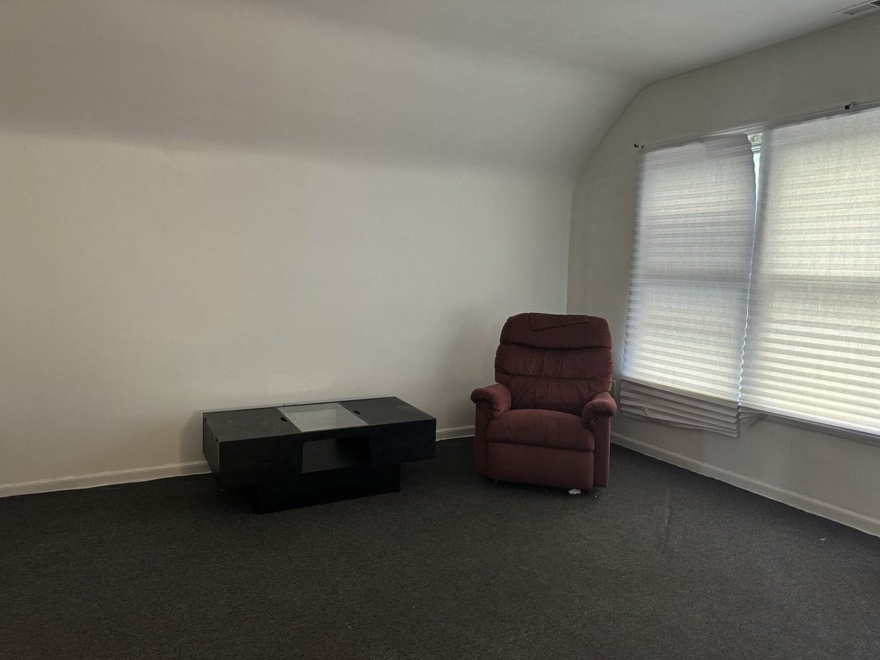 7710 S Ada St #2 - Photo 3 of 10