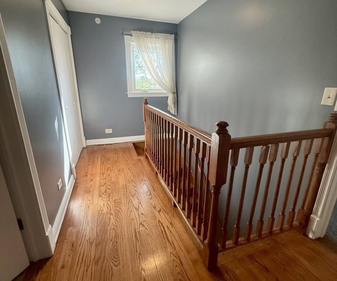 2145 Cedar Ct - Photo 7 of 10