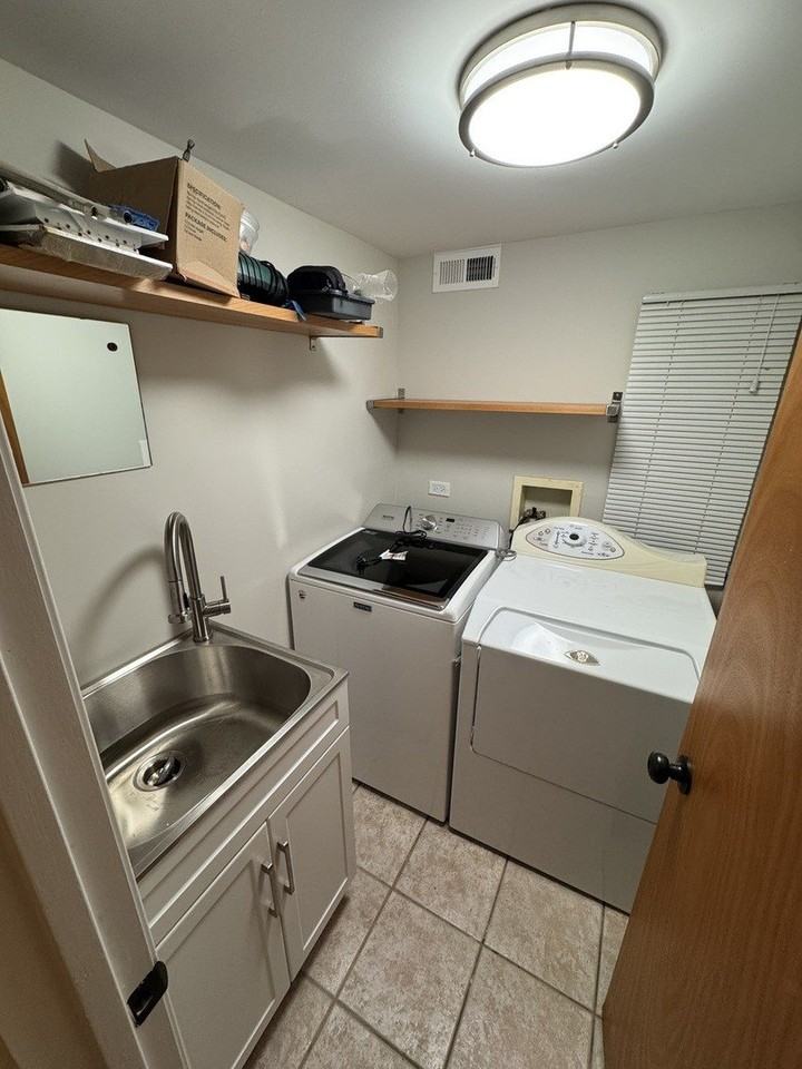 5309 N Central Ave #1 - Photo 6 of 10