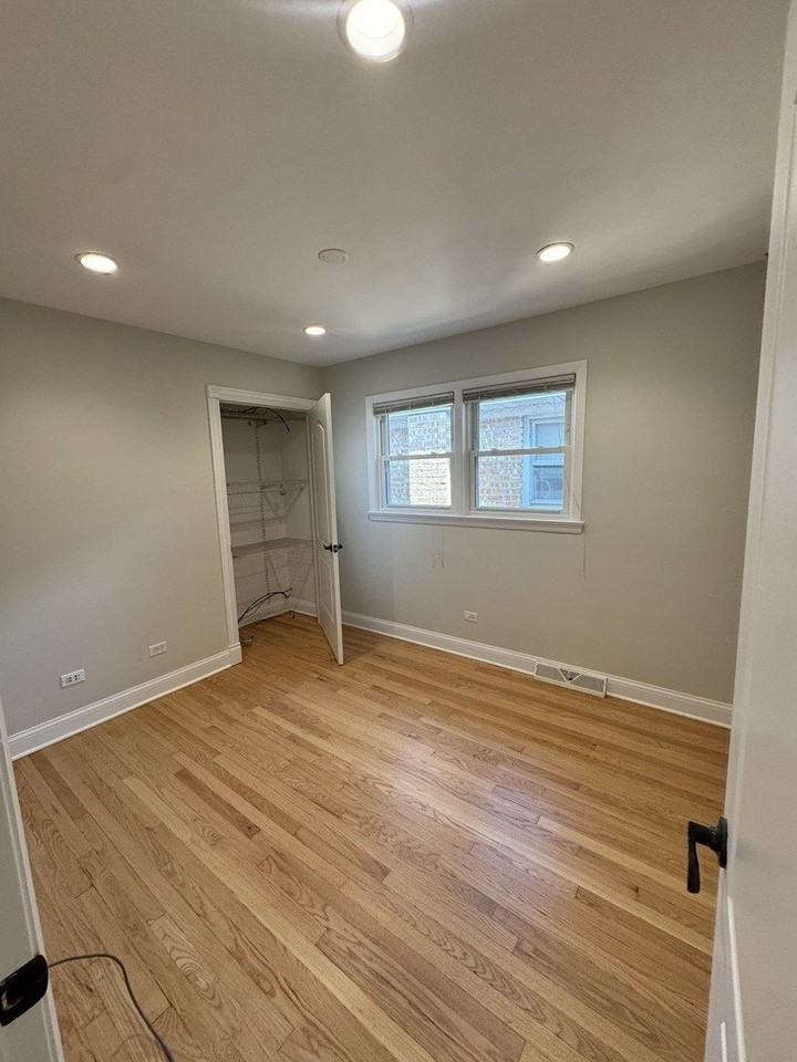 5309 N Central Ave #1 - Photo 7 of 10