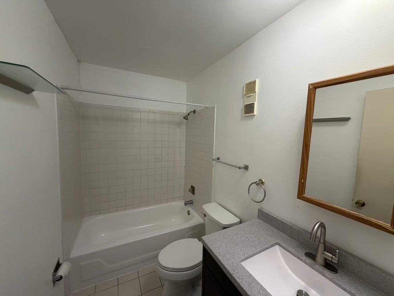 535 Brookside Dr #E - Photo 4 of 7