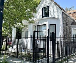 2720 W Harrison St - Photo 1 of 1