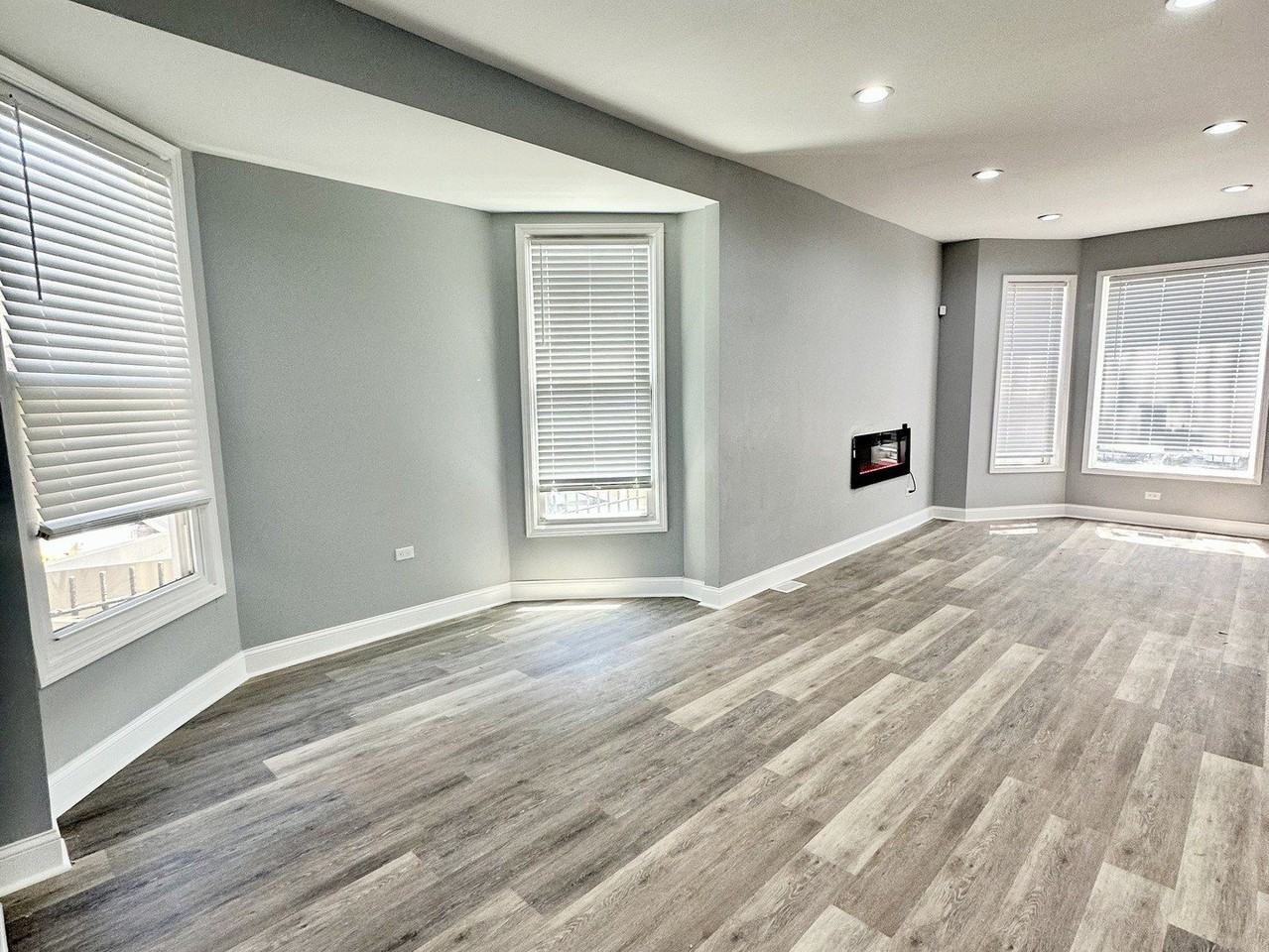 2720 W Harrison St - Photo 5 of 25