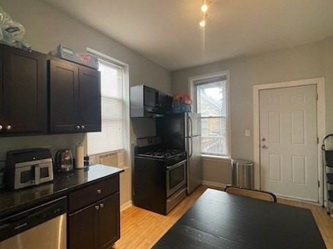 1706 W 17th St #2C - Photo 2 of 12