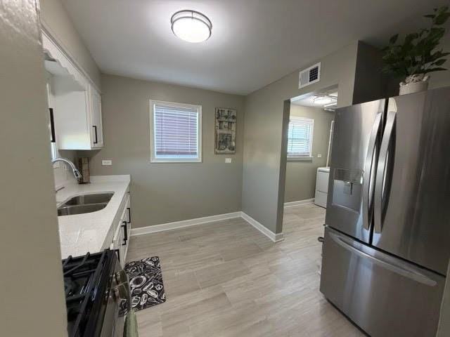 6104 S Nashville Ave - Photo 3 of 10