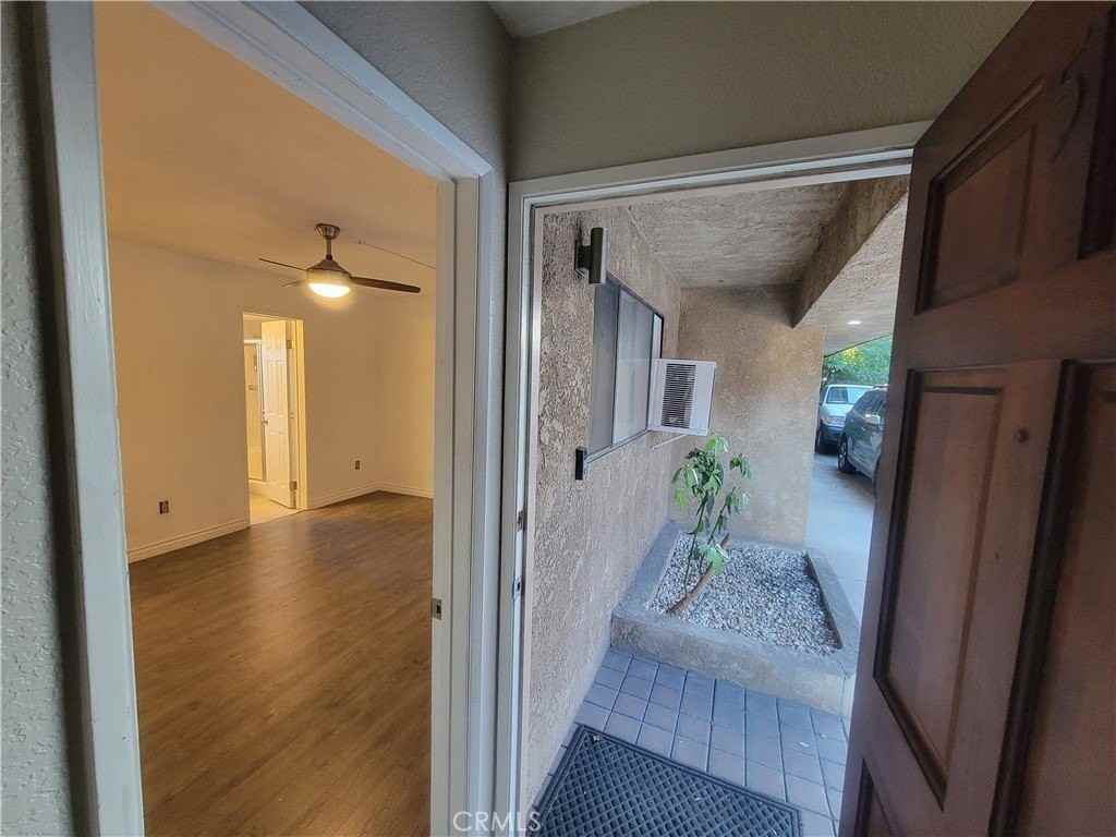 15005 Indiana Ave - Photo 2 of 7