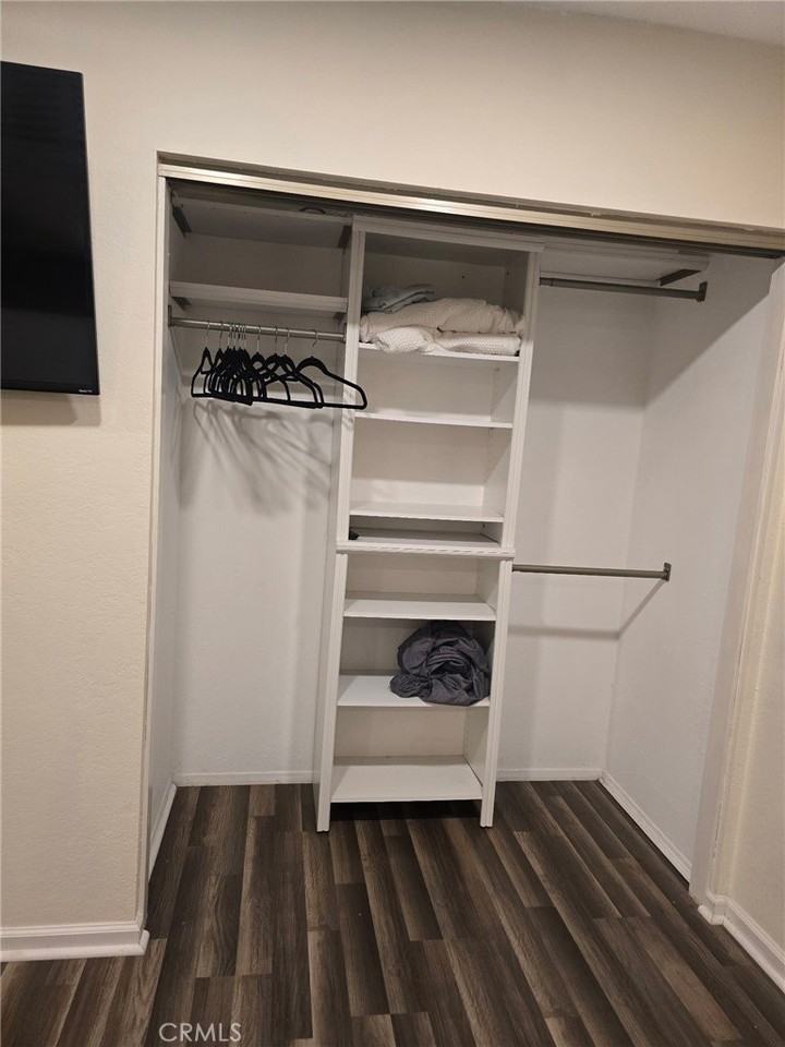 4406 Sea Harbour Dr - Photo 5 of 7
