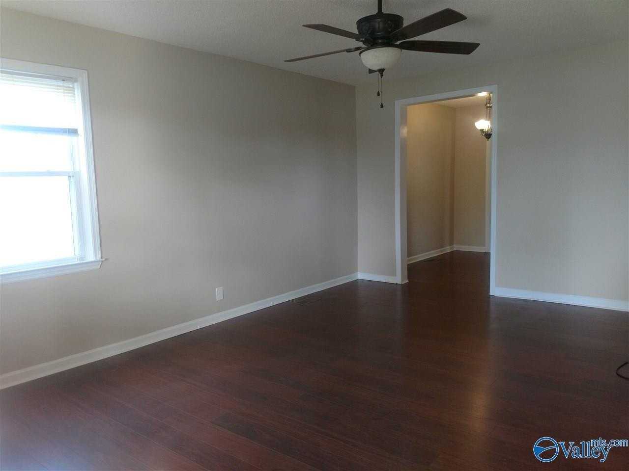 2035 Vanderbilt Dr Sw - Photo 2 of 17
