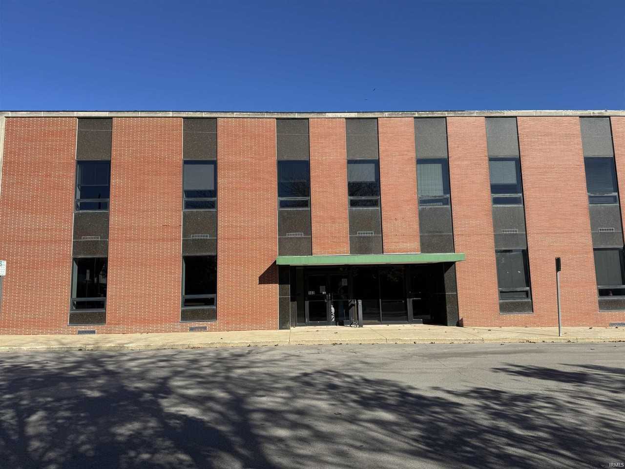 101 S Main St - Photo 2 of 5