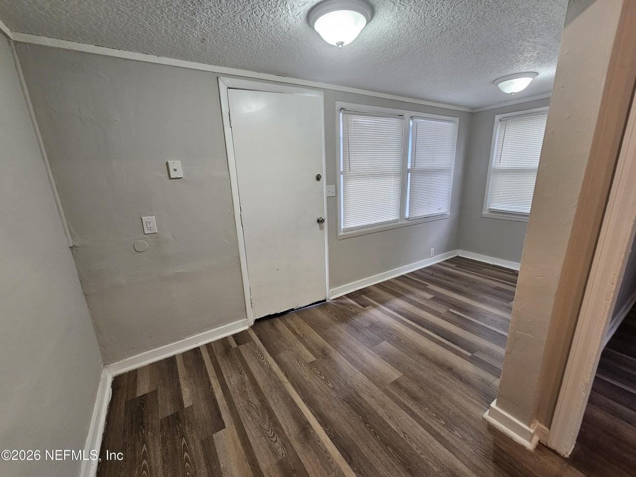 3019 Imperial St - Photo 6 of 13