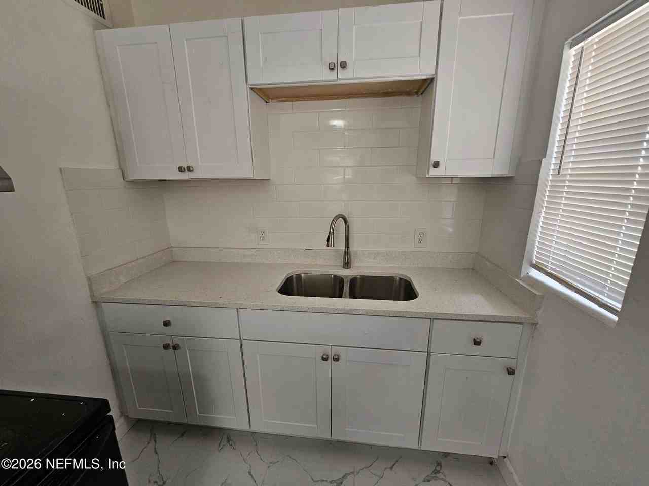 2736 Lippia Rd - Photo 3 of 11