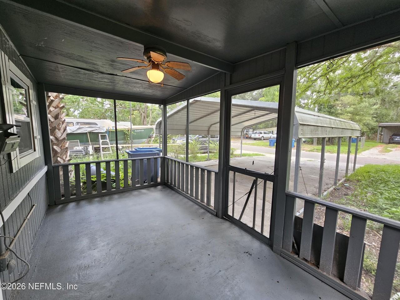 10228 Westmar Rd - Photo 3 of 10