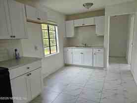 3129 Lowell Ave - Photo 1 of 1