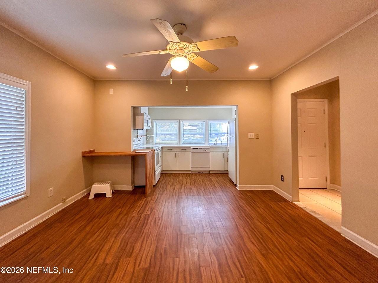 3944 Boone Park Ave - Photo 6 of 22