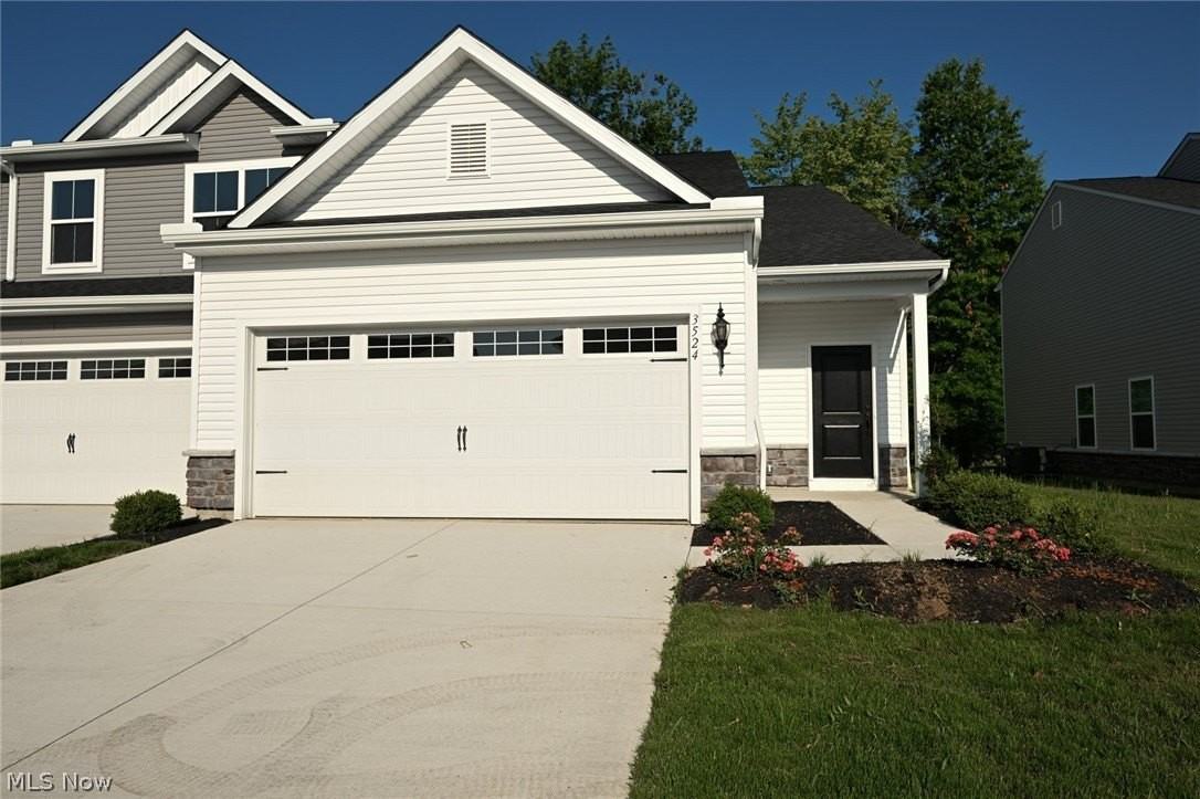 3524 Bushwillow Dr - Photo 3 of 28