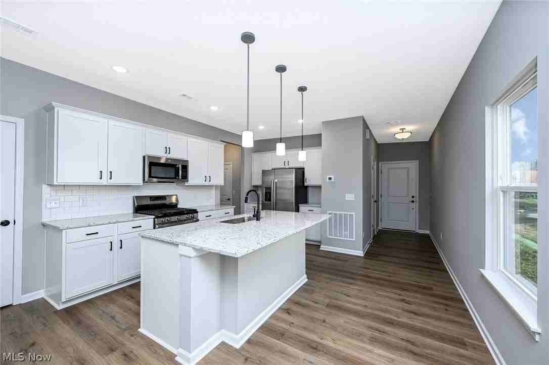 3532 Bushwillow Dr - Photo 5 of 33