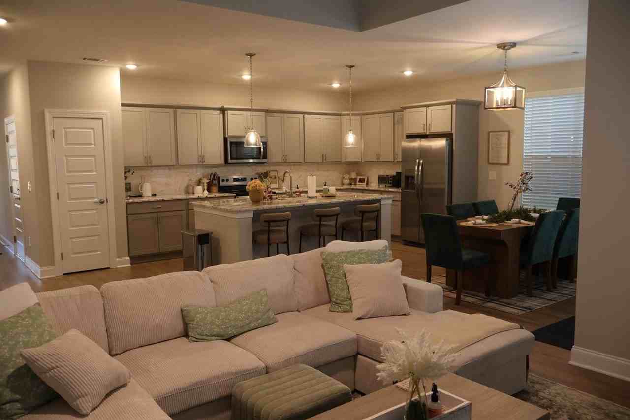 9659 Fox Gap Ln - Photo 7 of 15