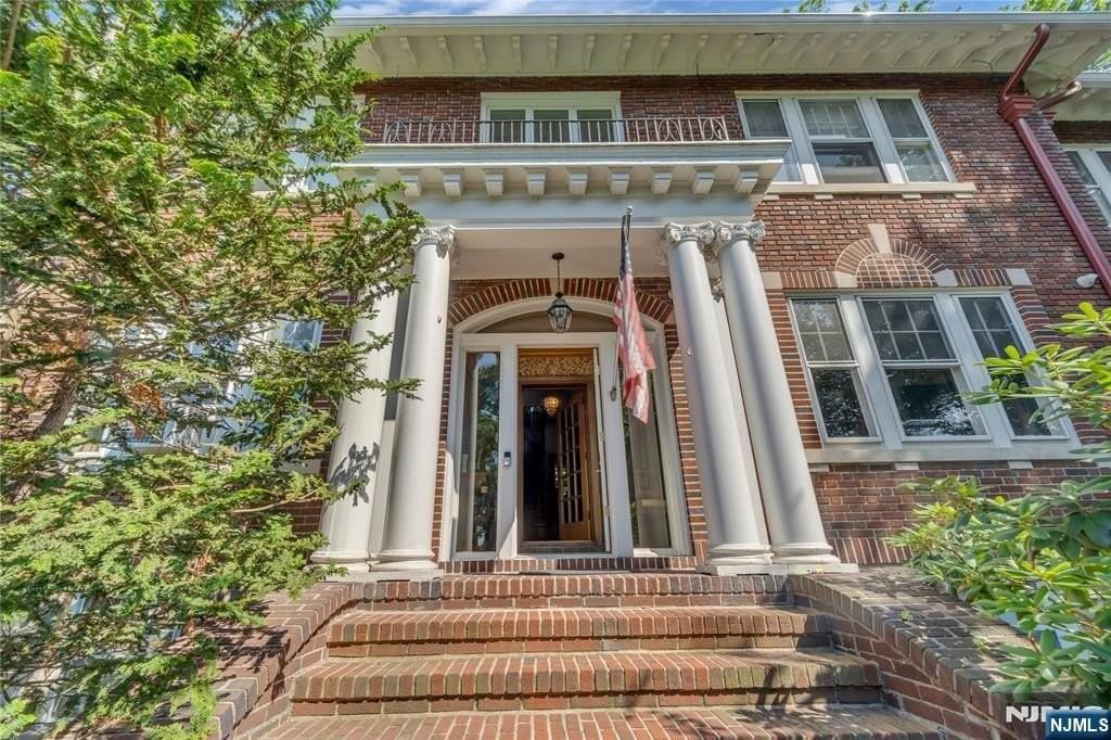 155 Paulin Blvd - Photo 5 of 46