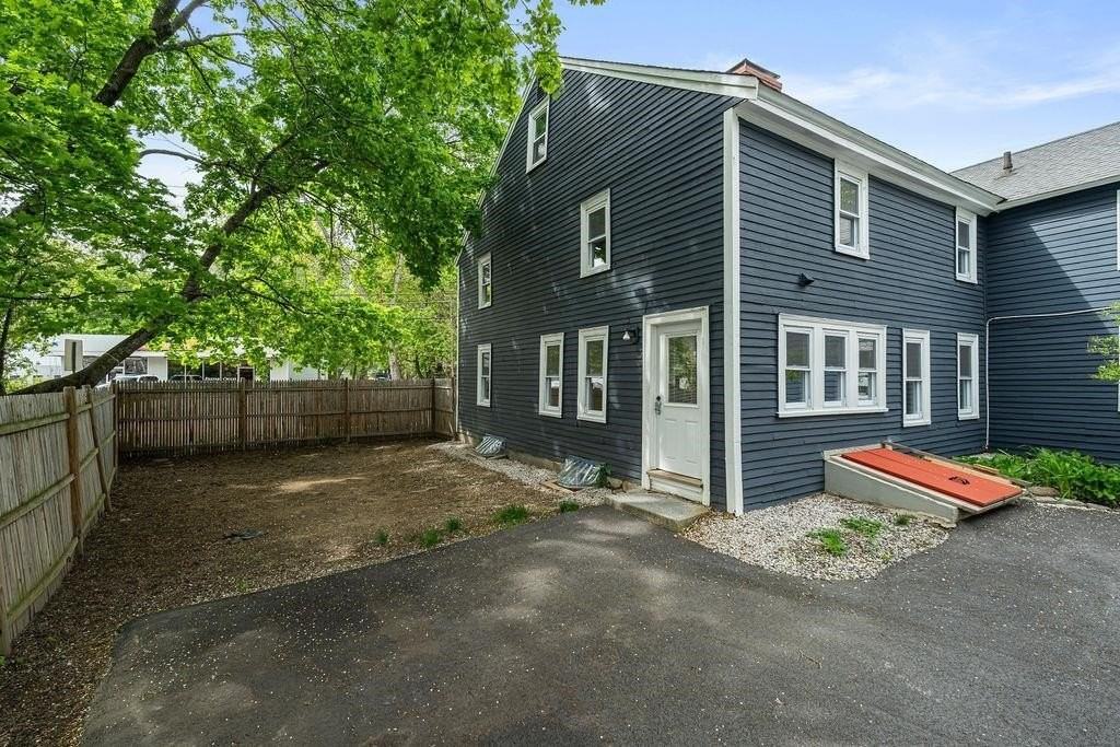 3 Portsmouth Ave - Photo 2 of 45