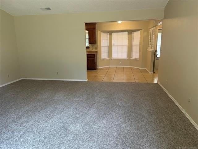 12022 E 28th St - Photo 4 of 11