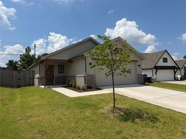 1640 E 140th Pl - Photo 2 of 13