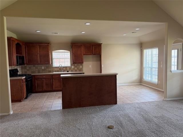 2102 W H St - Photo 2 of 6