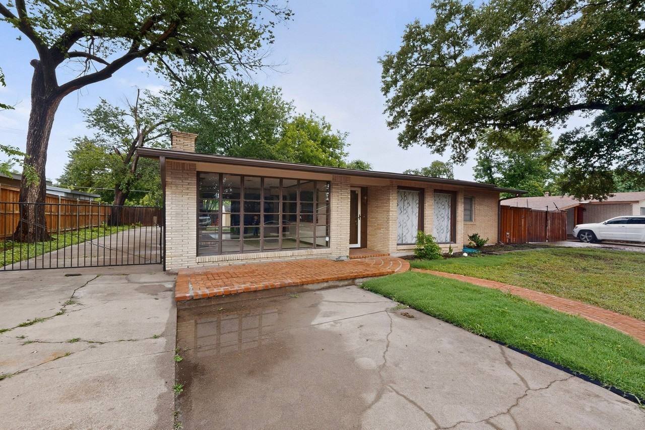 1903 Skylark Dr - Photo 6 of 40