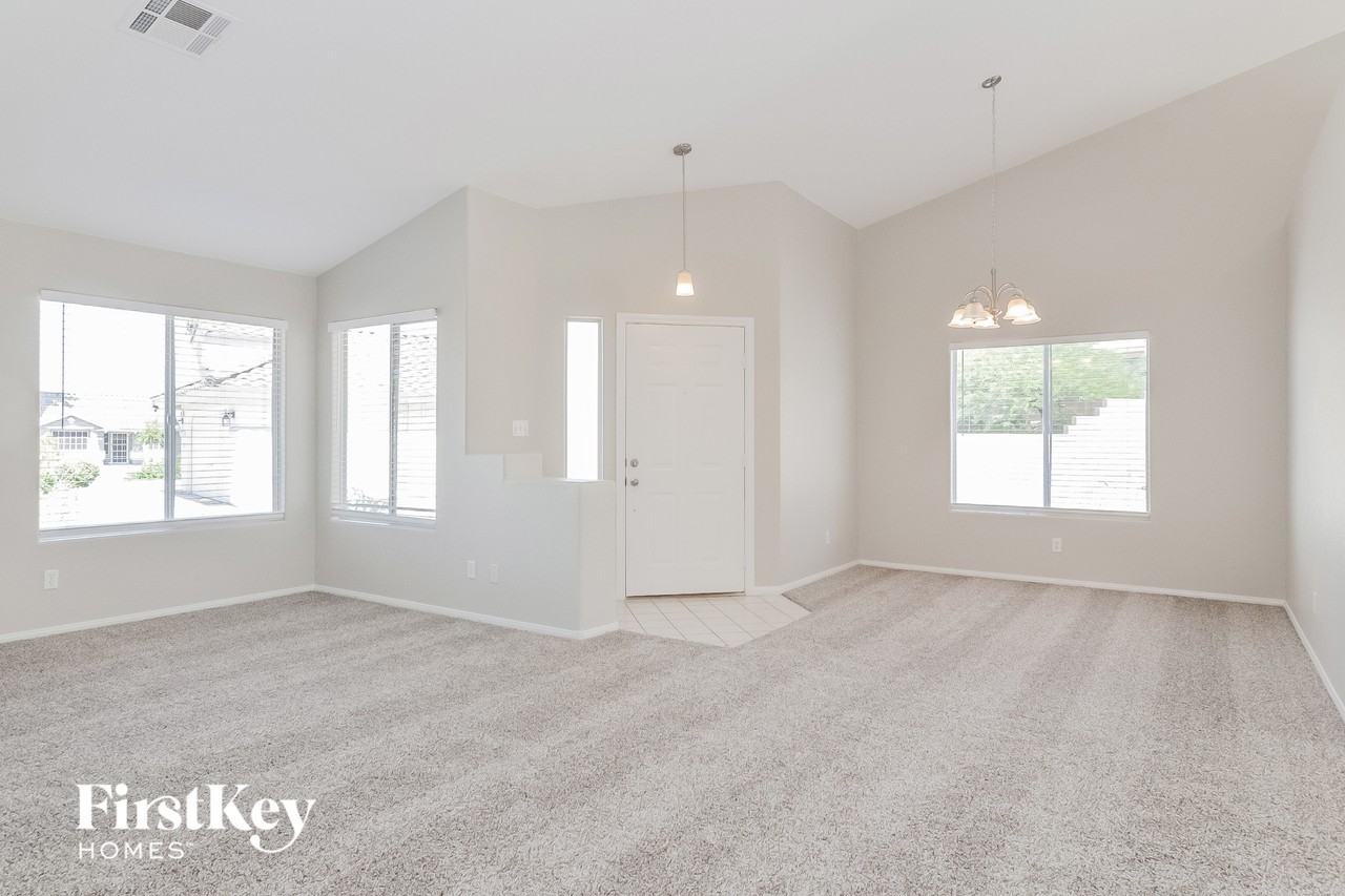 107 Workman Ct - Photo 6 of 15