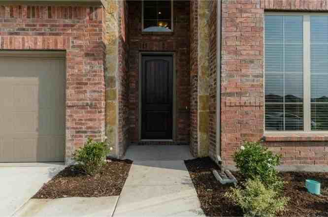 829 Mist Flower Dr - Photo 2 of 25