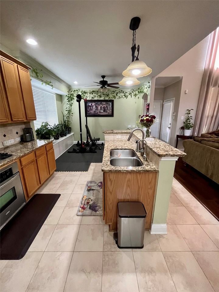 3024 Devlin Ridge Dr - Photo 6 of 12