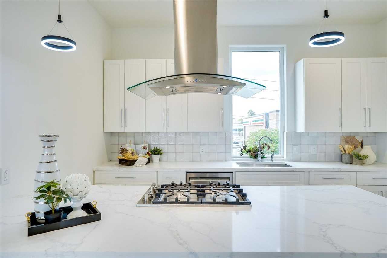1612 Bennett Ave #102 - Photo 6 of 26