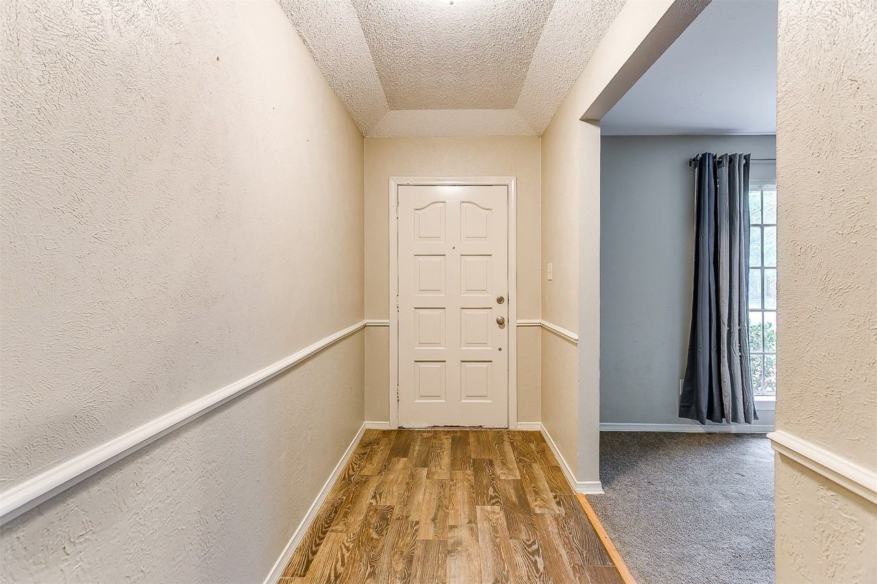 4804 Whistler Dr - Photo 5 of 40