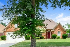featured image of 10050 Bloomsbury Ave